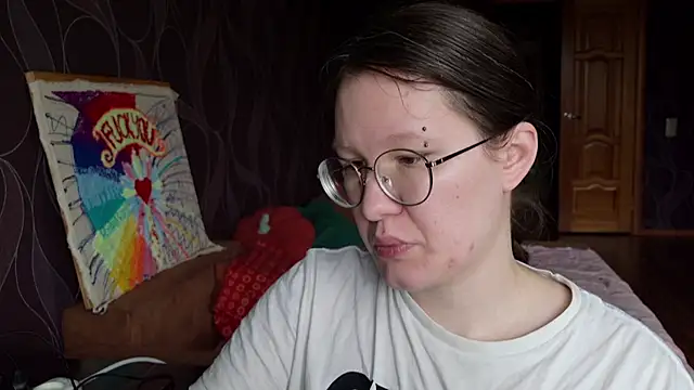 Snapshot of MiriamOr chatting on November 1, 7:54 am MiriamOr online show from November 1, 7:54 am