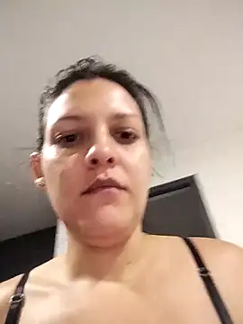 Snapshot of Mia_Hampton chatting on January 29, 12:54 am Mia Hampton online show from January 29, 12:54 am