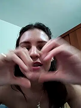 Snapshot of Mia_Hampton chatting on March 2, 10:27 pm Mia Hampton online show from March 2, 10:27 pm