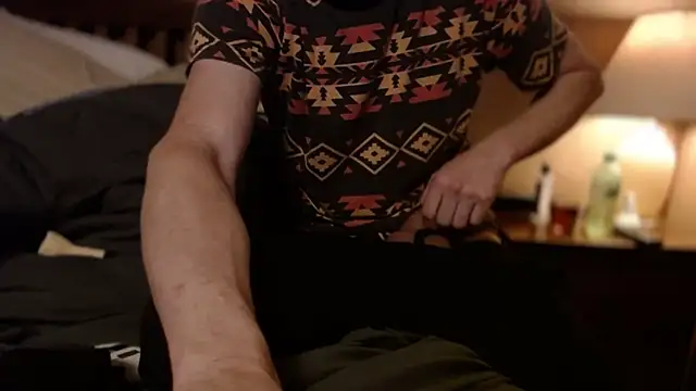 Snapshot of Keebs312 chatting on October 16, 4:24 am Keebs312 online show from October 16, 4:24 am