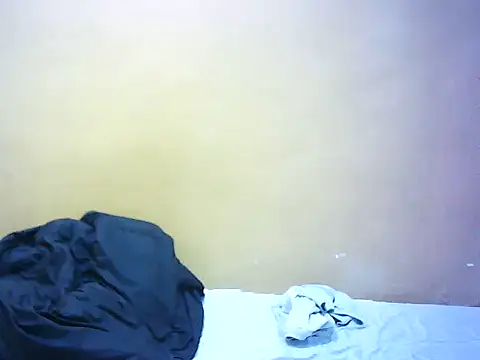 Snapshot of nelly-queen chatting on April 11, 9:24 am nelly-queen online show from April 11, 9:24 am