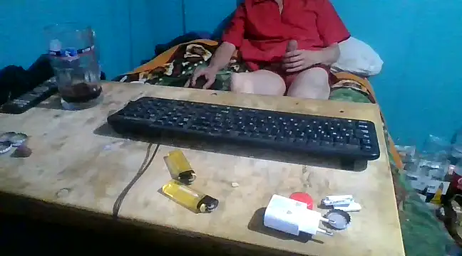 Snapshot of malekon76 chatting on December 21, 12:16 pm malekon76 online show from December 21, 12:16 pm