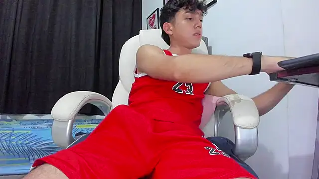 Snapshot of The_skinnyguys chatting on September 11, 11:05 pm The skinnyguys online show from September 11, 11:05 pm