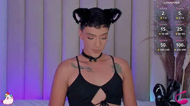 sam phillipss online show from January 30, 9:36 pm