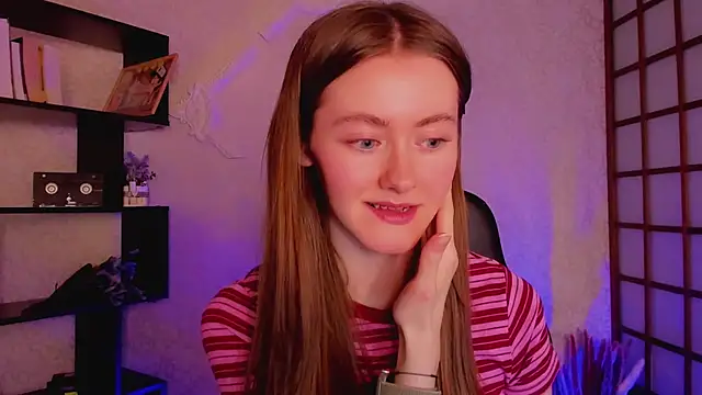 KateCuddle online show from January 15, 7:59 am