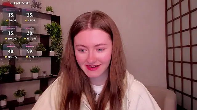 KateCuddle online show from April 28, 2:38 am