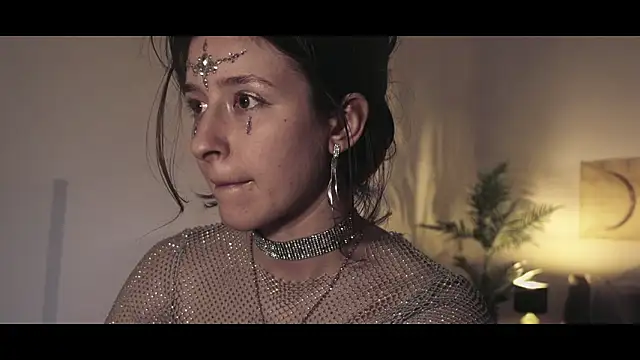 WebCora online show from December 21, 8:00 pm