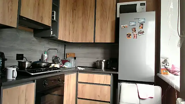 Snapshot of delightful_sofi chatting on June 26, 10:52 am delightful sofi online show from June 26, 10:52 am