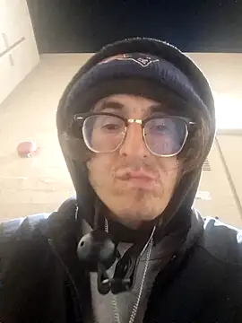 shaved online show from November 25, 6:13 am