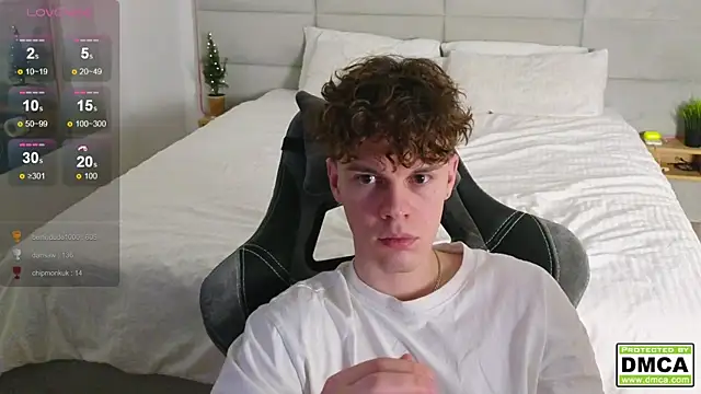 Snapshot of cute_thomas chatting on December 29, 7:39 am cute thomas online show from December 29, 7:39 am