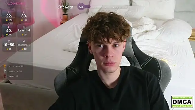 Snapshot of cute_thomas chatting on January 13, 10:24 pm cute thomas online show from January 13, 10:24 pm