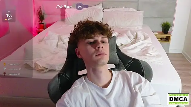 Snapshot of cute_thomas chatting on January 20, 10:04 pm cute thomas online show from January 20, 10:04 pm