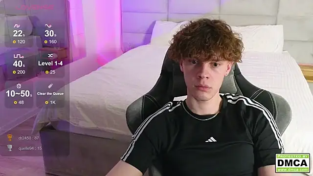 Snapshot of cute_thomas chatting on March 21, 1:45 am cute thomas online show from March 21, 1:45 am