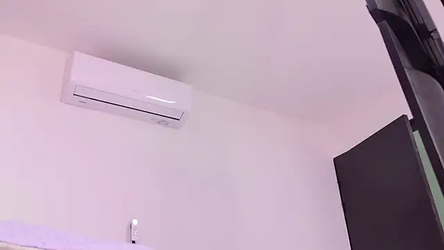 Snapshot of celeste_sea chatting on July 29, 7:12 pm celeste sea online show from July 29, 7:12 pm