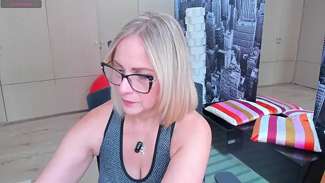 jane turner online show from May 11, 1:06 pm