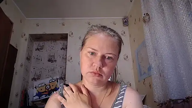 Snapshot of dream_alexa chatting on July 2, 1:27 am dream alexa online show from July 2, 1:27 am