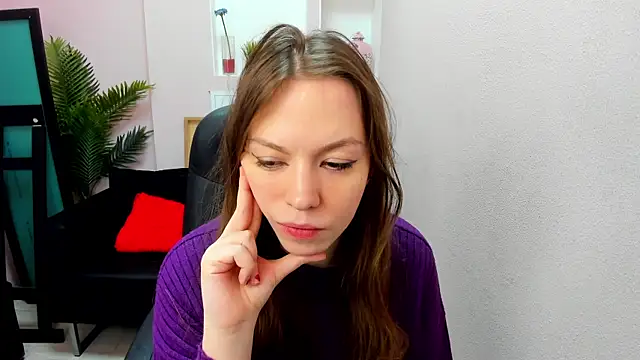 Snapshot of Persephoni chatting on February 15, 6:02 am Persephoni online show from February 15, 6:02 am
