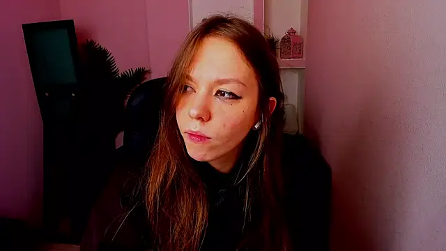 Snapshot of Persephoni chatting on March 13, 2:44 pm Persephoni online show from March 13, 2:44 pm