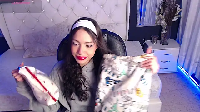 Snapshot of LiaVillalobos chatting on September 26, 11:14 am LiaVillalobos online show from September 26, 11:14 am