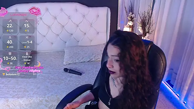 Snapshot of LiaVillalobos chatting on November 27, 2:08 pm LiaVillalobos online show from November 27, 2:08 pm