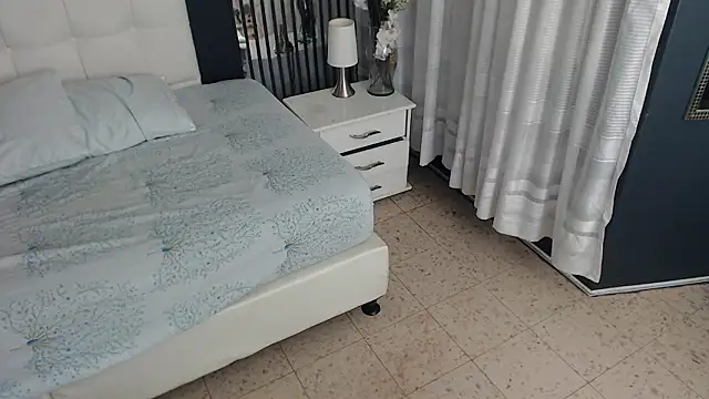 LiaVillalobos online show from February 13, 12:56 pm