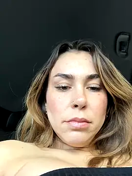 LeaGambit   online show from December 18, 4:46 pm