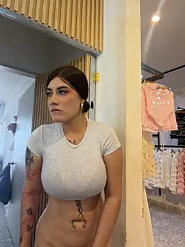 clarachanelricek online show from August 3, 8:23 pm
