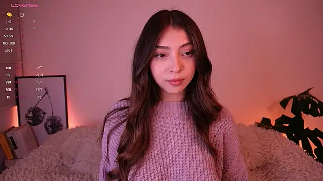 Snapshot of annie24_evans chatting on January 20, 11:21 pm annie24 evans online show from January 20, 11:21 pm