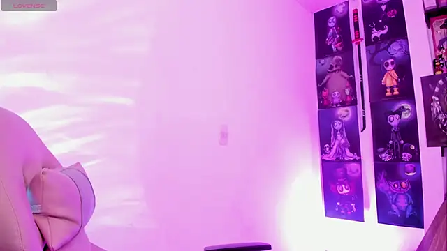  Ali Brinck  online show from March 8, 4:00 pm