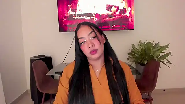 Snapshot of brunetenikole02 chatting on March 15, 1:41 am brunetenikole02 online show from March 15, 1:41 am