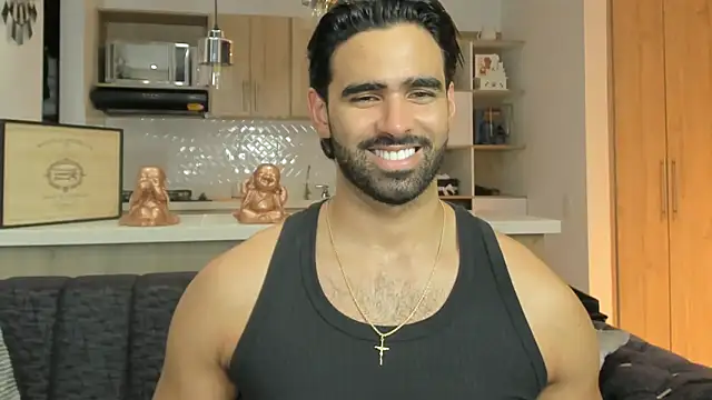 Snapshot of BradleySmithx chatting on October 15, 12:55 am BradleySmithx online show from October 15, 12:55 am