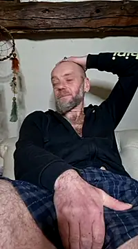 Snapshot of eddouxxx78 chatting on March 13, 4:56 pm eddouxxx78 online show from March 13, 4:56 pm