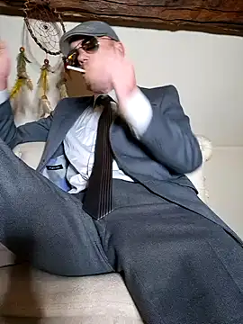 Snapshot of eddouxxx78 chatting on September 27, 3:44 am eddouxxx78 online show from September 27, 3:44 am