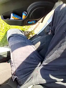 Snapshot of eddouxxx78 chatting on October 1, 10:54 am eddouxxx78 online show from October 1, 10:54 am