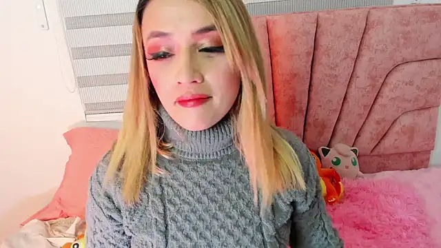 Snapshot of Sabrina_Cole chatting on February 28, 3:37 am Sabrina Cole online show from February 28, 3:37 am