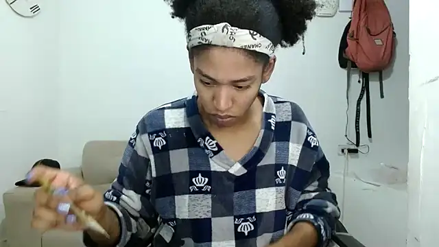 angelamarie1 online show from November 12, 8:59 am