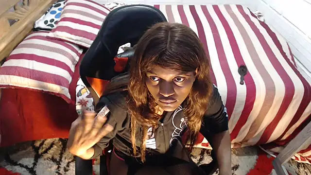 Snapshot of sexyjustin202 chatting on December 5, 1:36 am sexyjustin202 online show from December 5, 1:36 am