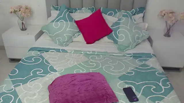 Snapshot of X6uldv8xdollxxx chatting on March 14, 2:20 am X6uldv8xdollxxx online show from March 14, 2:20 am