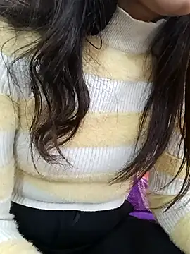 Snapshot of CuteSarikaLIVE chatting on November 27, 4:03 am CuteSarikaLIVE online show from November 27, 4:03 am