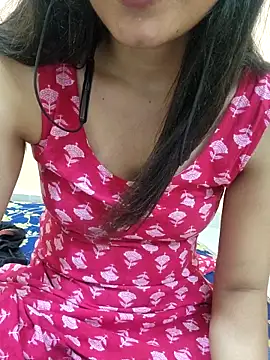 Snapshot of CuteSarikaLIVE chatting on May 18, 3:57 am CuteSarikaLIVE online show from May 18, 3:57 am