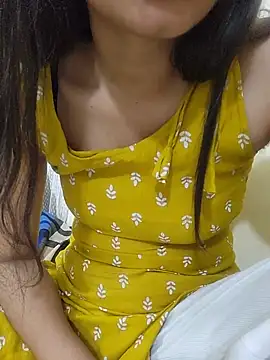Snapshot of CuteSarikaLIVE chatting on June 26, 4:06 am CuteSarikaLIVE online show from June 26, 4:06 am
