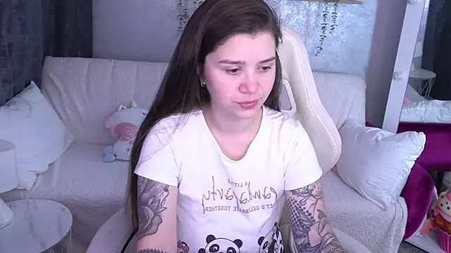 AmellyMilly online show from October 18, 5:43 am