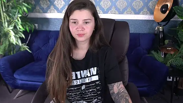 AmellyMilly online show from October 25, 12:45 pm