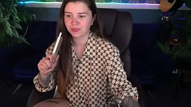 AmellyMilly online show from October 26, 1:39 pm