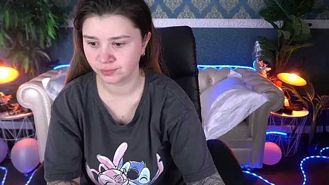 AmellyMilly online show from March 14, 1:49 pm