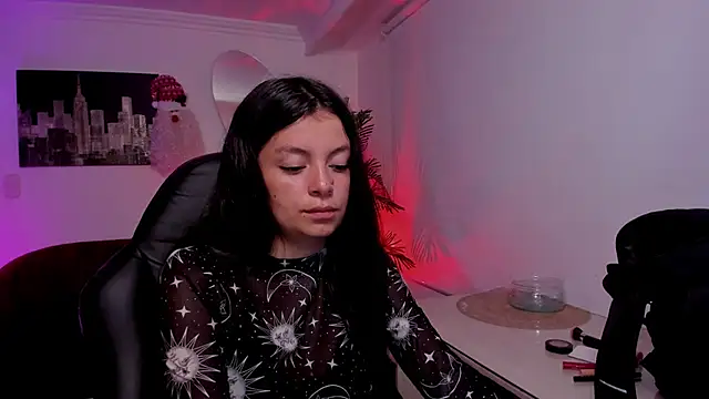 Snapshot of Meghan320 chatting on January 9, 11:25 am Meghan320 online show from January 9, 11:25 am