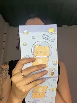 Snapshot of Meghan320 chatting on March 1, 7:04 pm Meghan320 online show from March 1, 7:04 pm