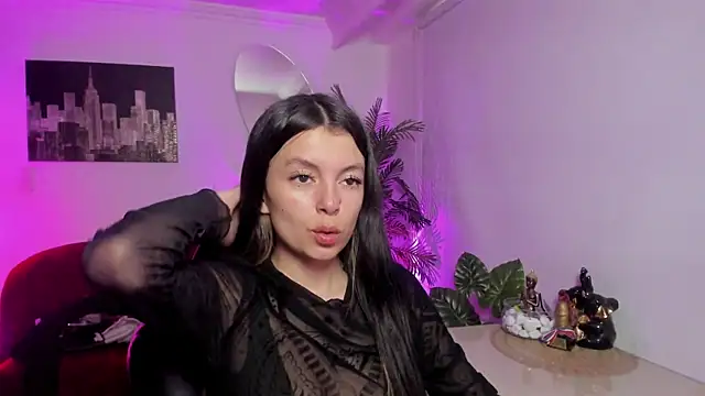 Snapshot of Meghan320 chatting on November 7, 11:32 am Meghan320 online show from November 7, 11:32 am