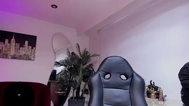 Meghan320 online show from March 16, 11:36 am