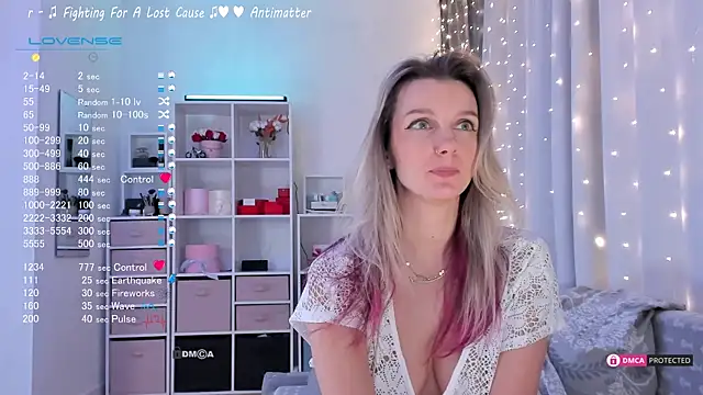 Karamelsw  online show from February 20, 2:51 am